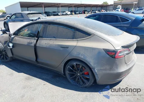 2018 Tesla Model 3 Long Range/Performance из США, поврежденный, VIN 5YJ3E1EB3JF072456